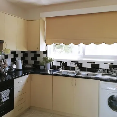 Cosy Detached Vacation House, Close To The Beach, With Bbq And Private Garden Βορόκλινη