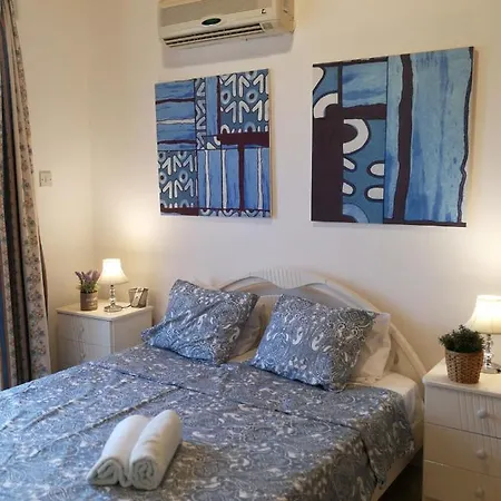 Σπίτι διακοπών Cosy Detached Vacation House, Close To The Beach, With Bbq And Private Garden *