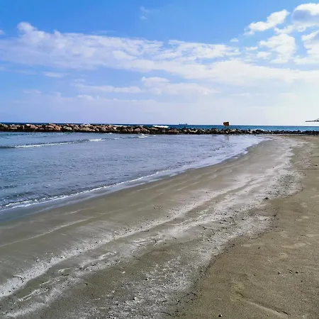 Hébergement de vacances Cosy Detached Vacation House, Close To The Beach, With Bbq And Private Garden Oroklini